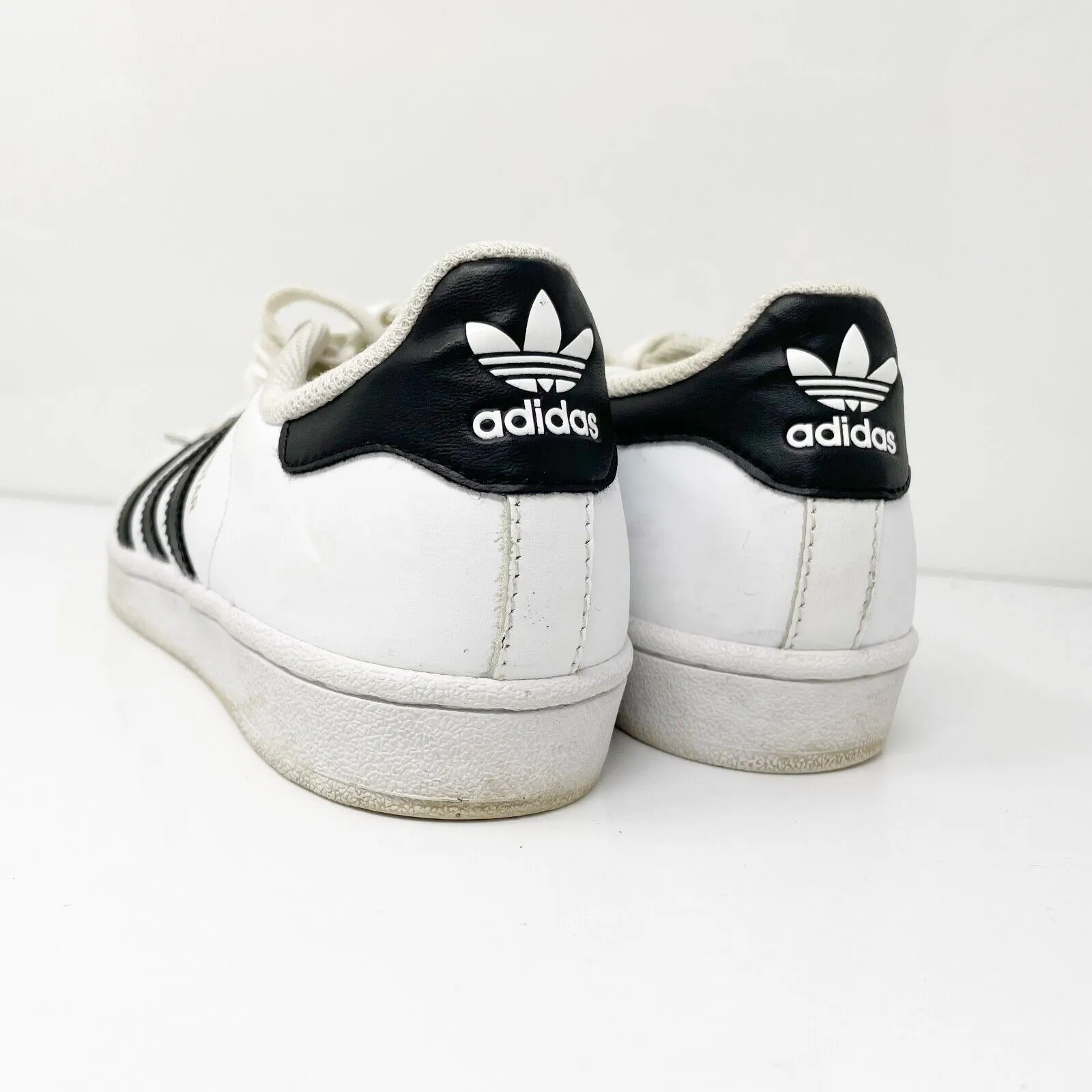 Adidas Boys Superstar C77154 White Casual Shoes Sneakers Size 5.5