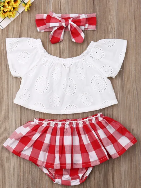 Baby I know I'm Cute Top and Skirted Bloomers with Headband Set