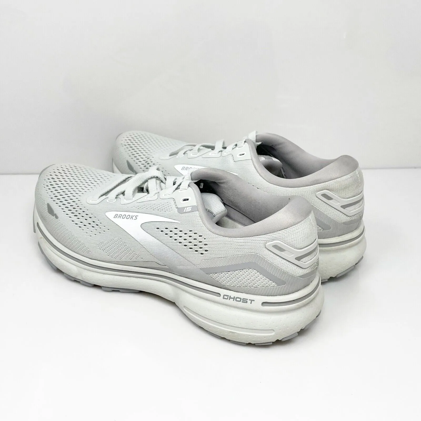 Brooks Womens Ghost 15 1203801B112 Gray Running Shoes Sneakers Size 9 B