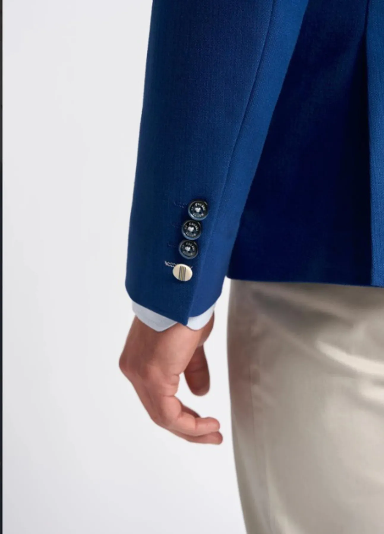 Cavani Romeo Blue Double Breasted Blazer With Peaked Lapels