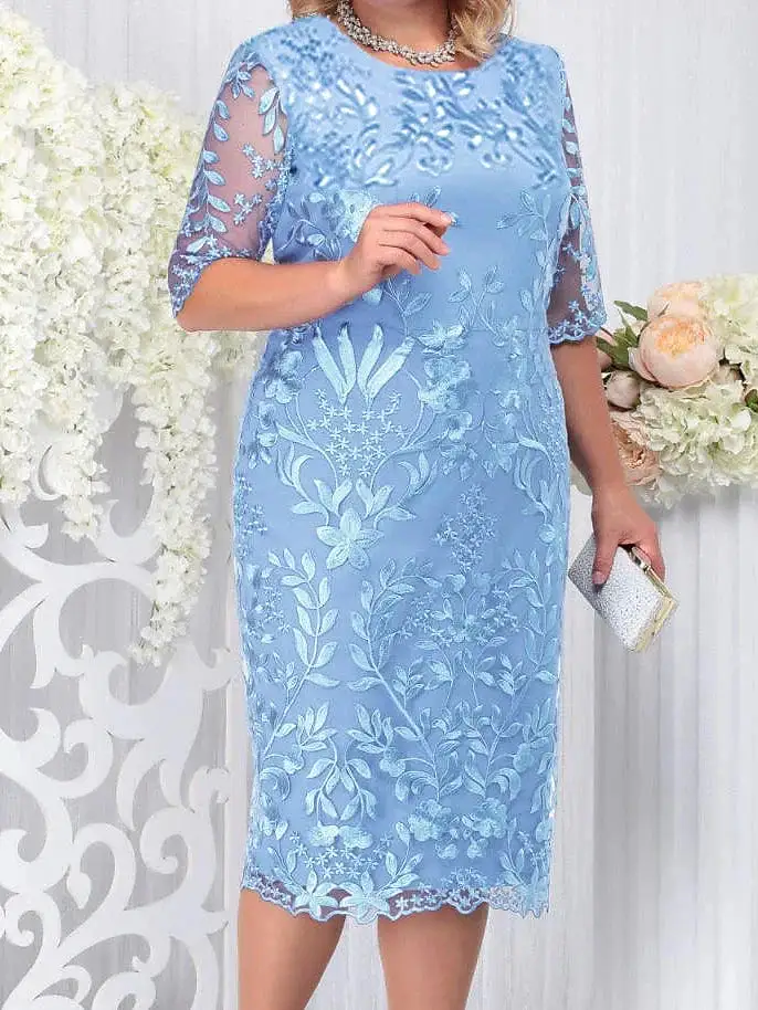 Elegant Floral Lace Plus Size Midi Dress for Women