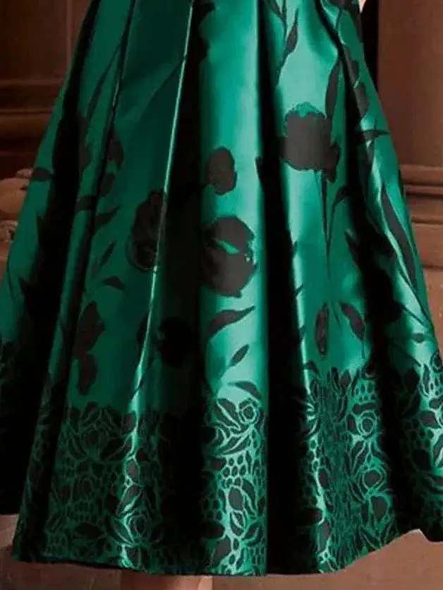 Emerald Green Floral Print Midi Dress with 3/4 Length Sleeves