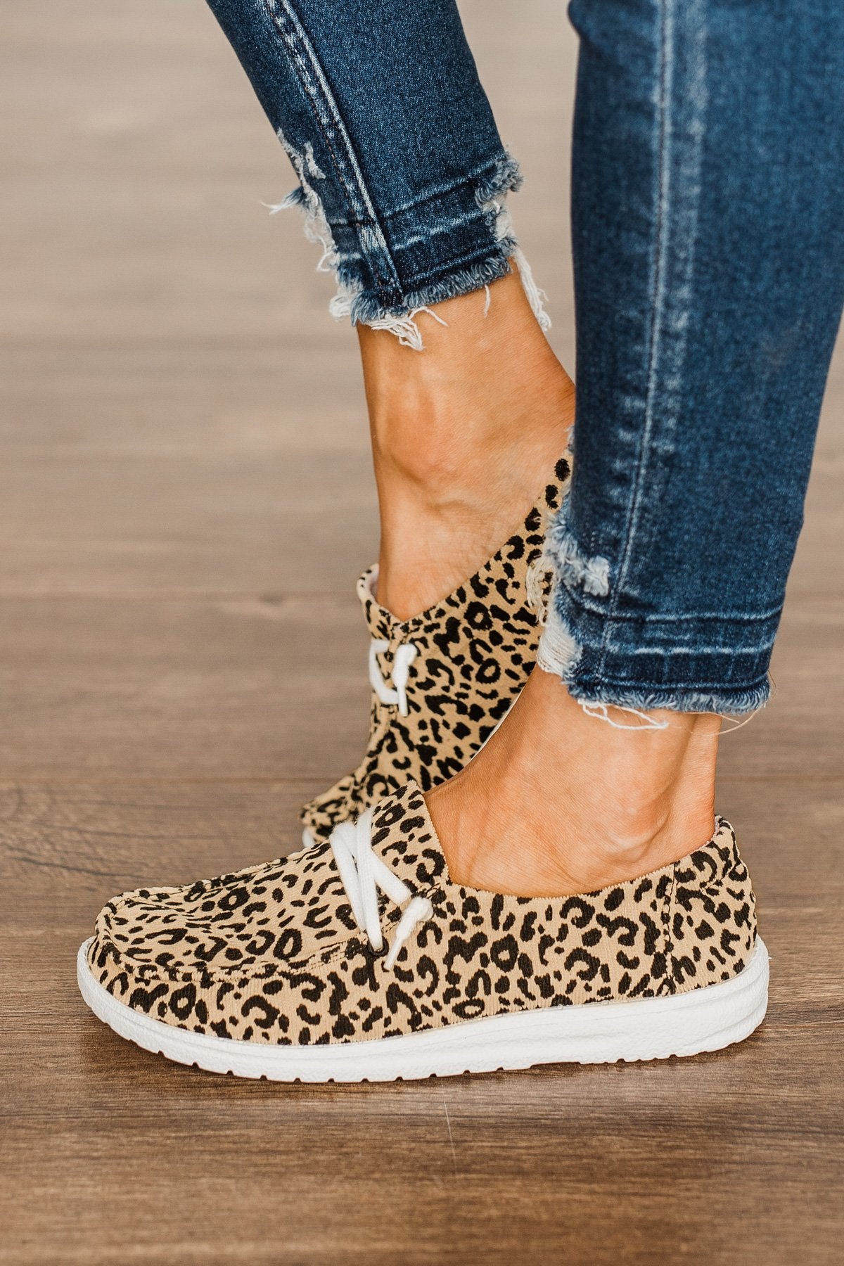 Gypsy Jazz Cavani Sneakers- Natural Leopard Print