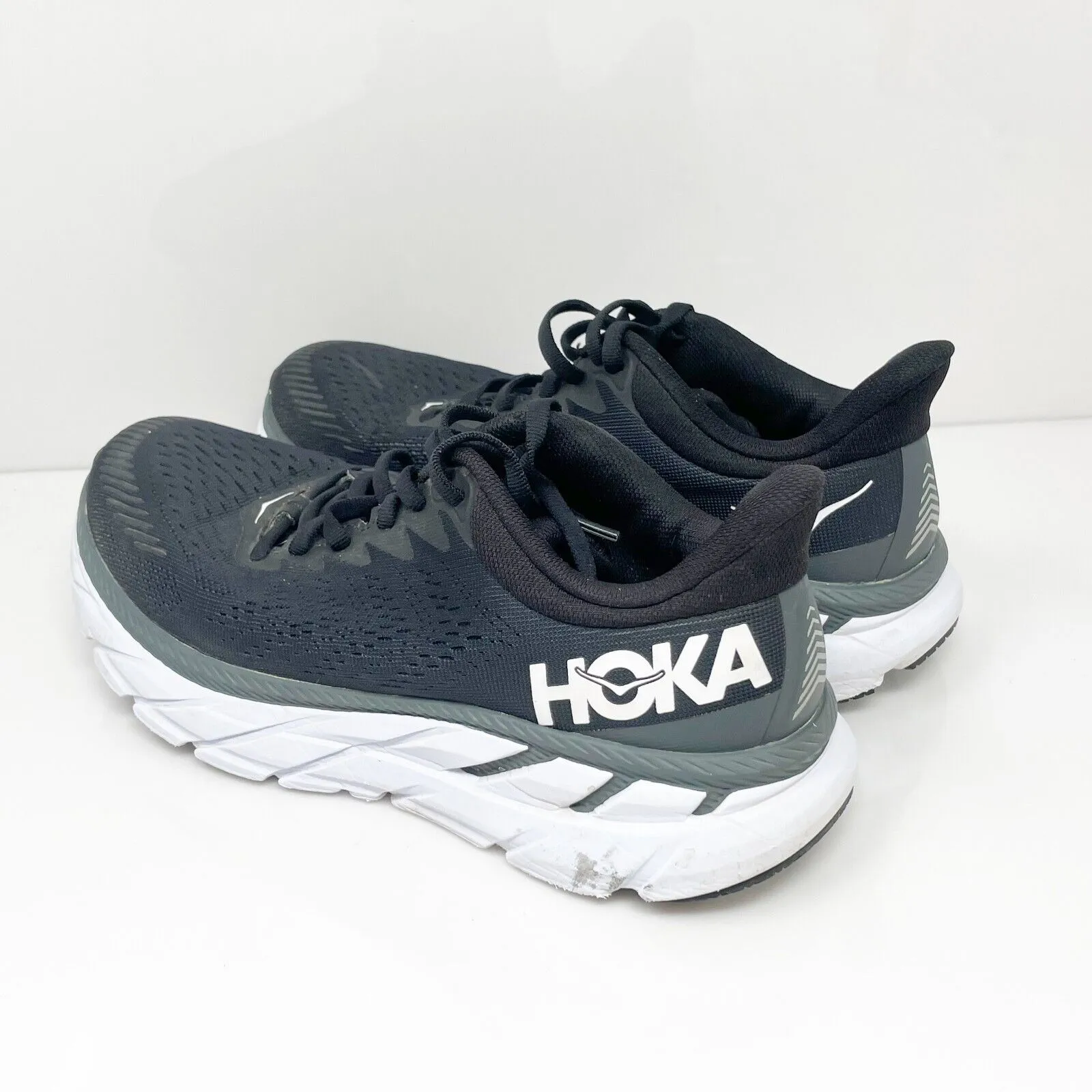 Hoka One One Womens Clifton 7 1110509 BWHT Black Running Shoes Sneakers Size 7