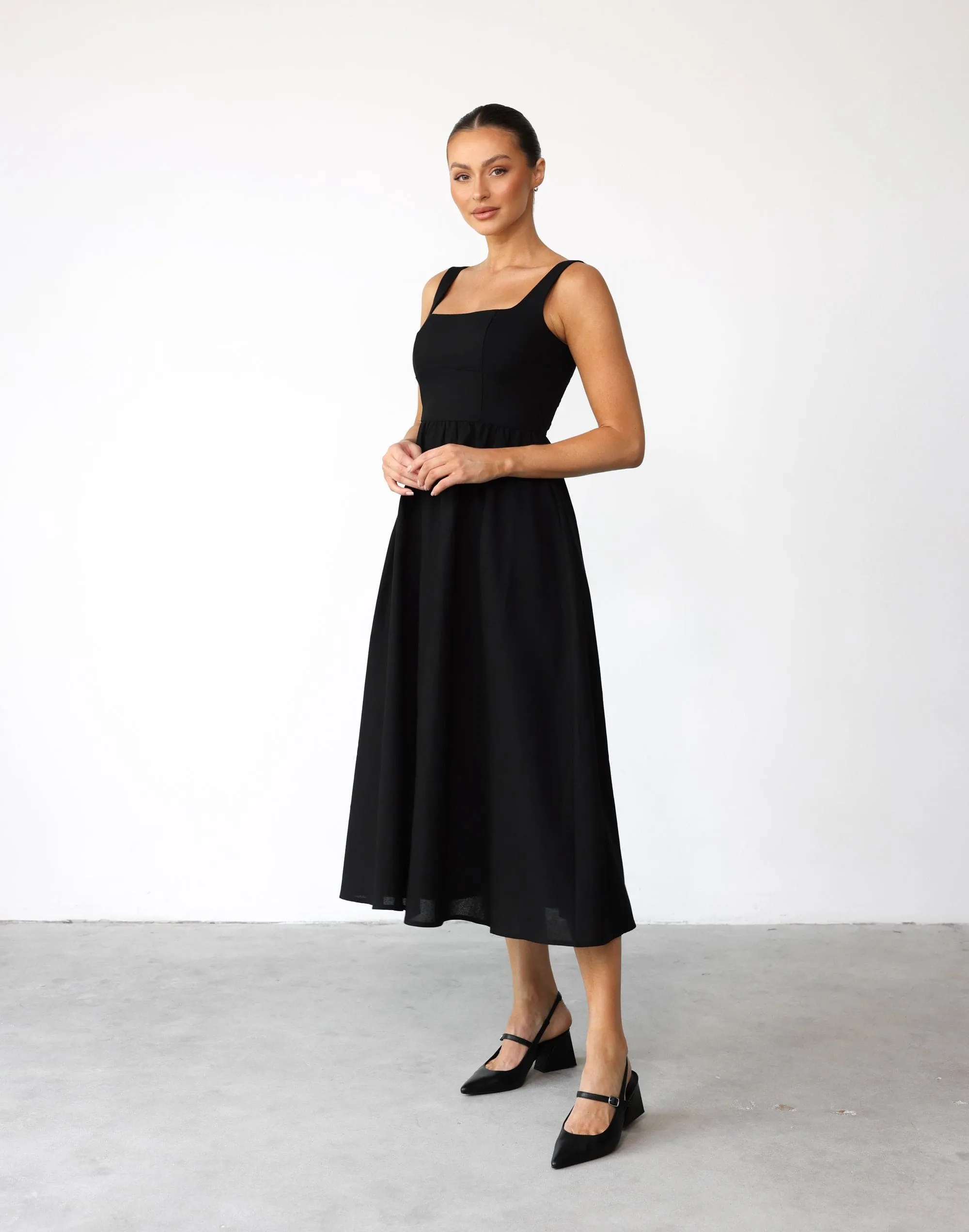 Mariel Midi Dress (Black)