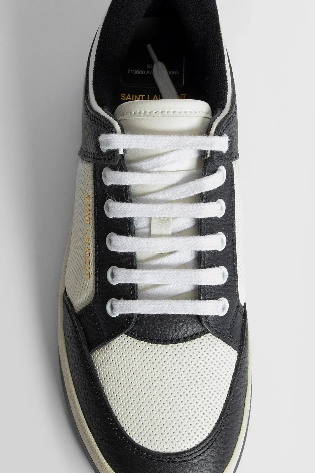 Saint Laurent Sl/61 Sneakers In Grained Leather Black/White