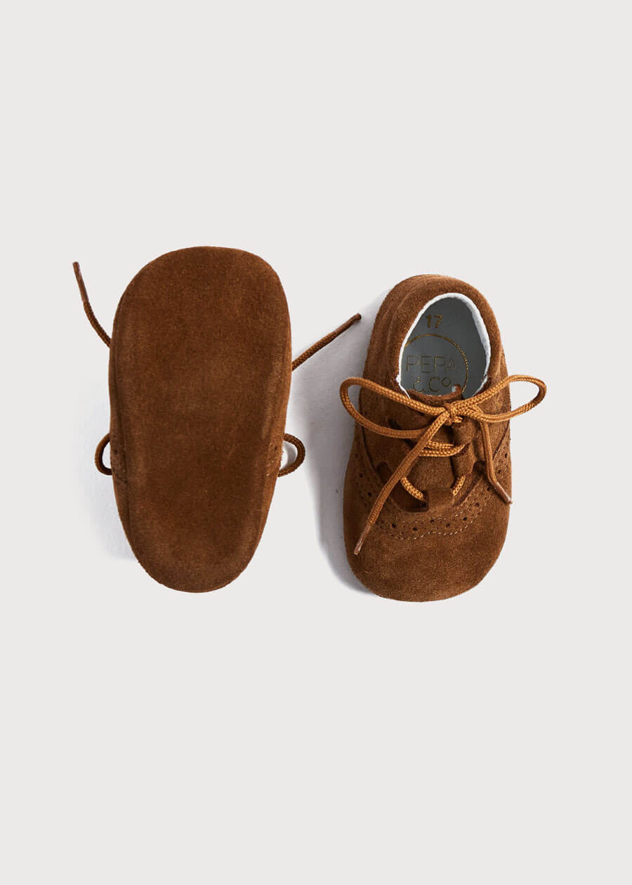 Suede Oxford Pram Booties in Brown (17-20EU)