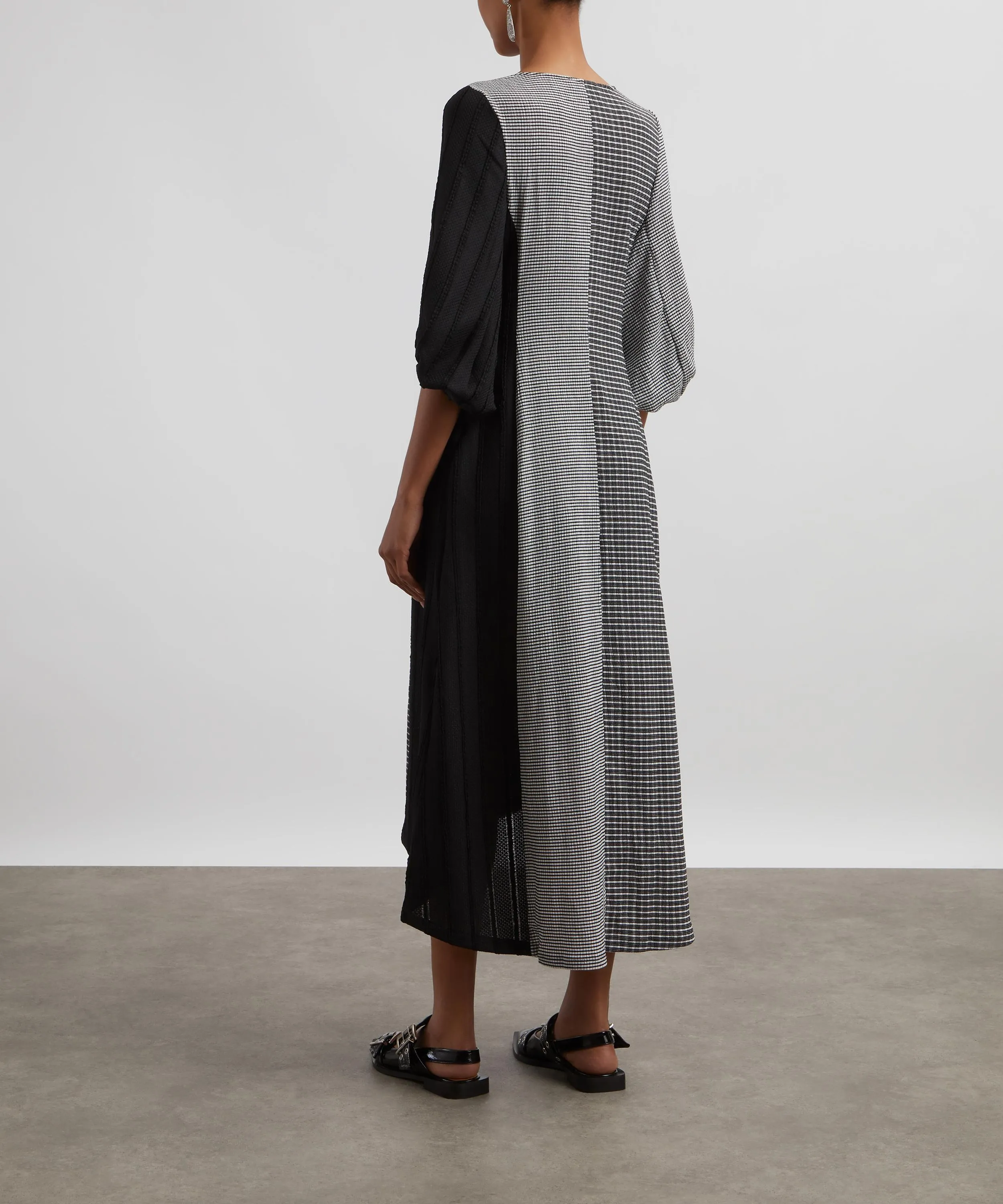 Three-Quarter Sleeve Chequered Midi Dress