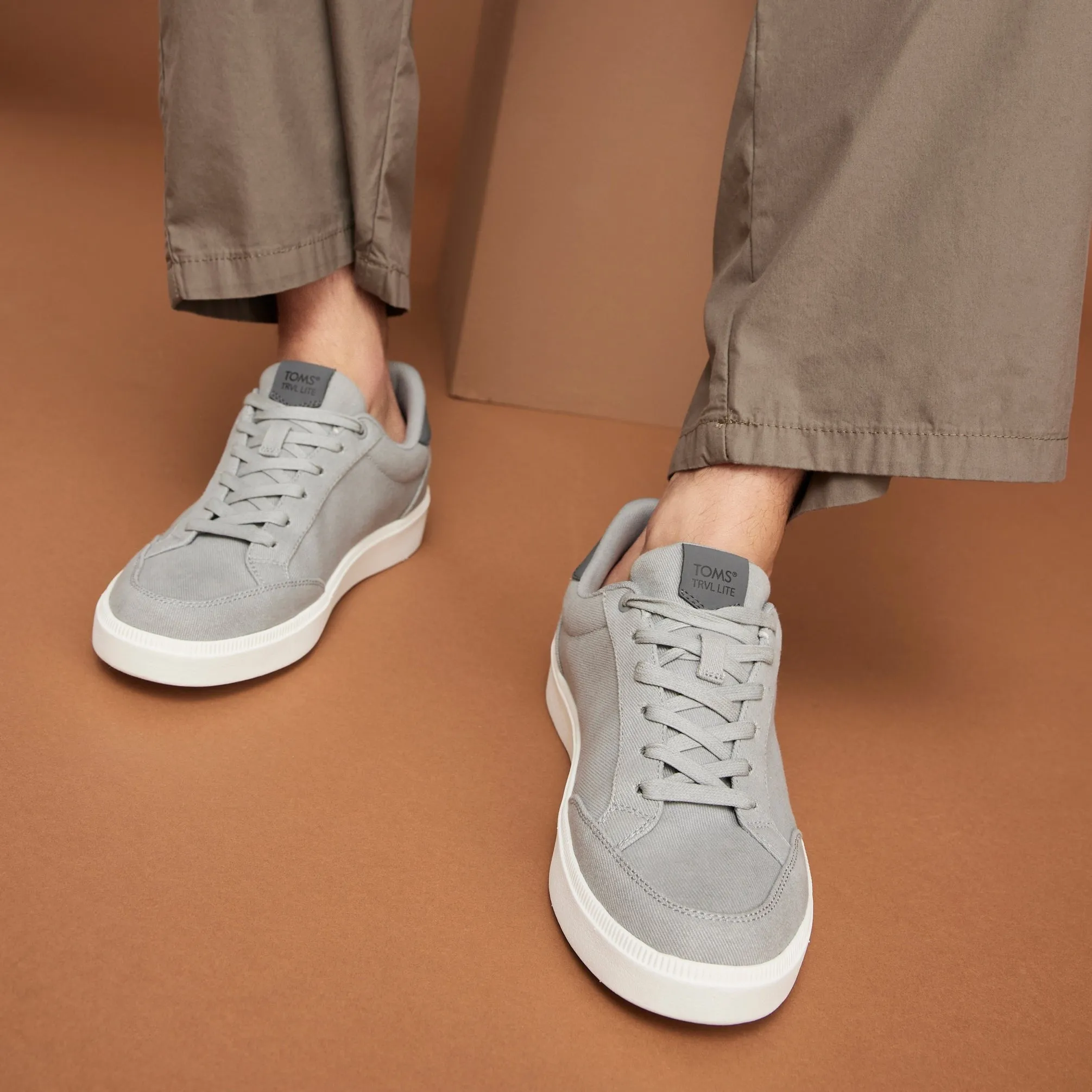 TRVL LITE Rio Twill Sneaker